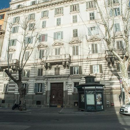 Crossing Roma 1酒店 外观 照片
